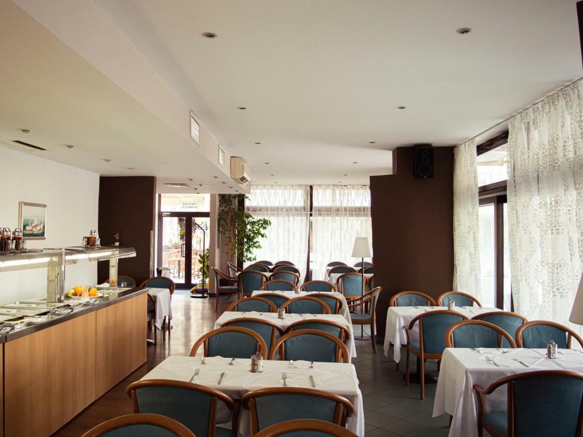 Hotel Jadran Sibenik Exterior photo